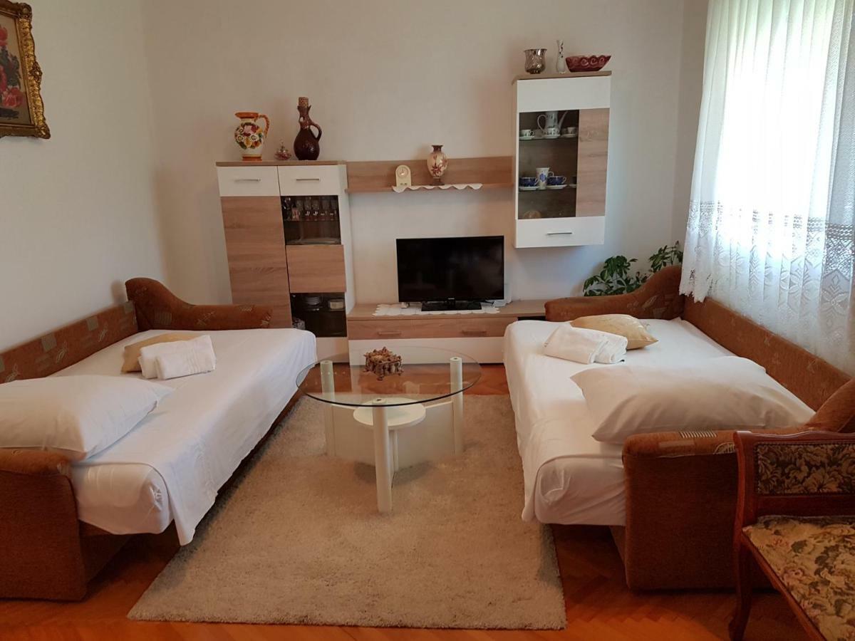 Apartment Marija&Iko Trogir Bagian luar foto