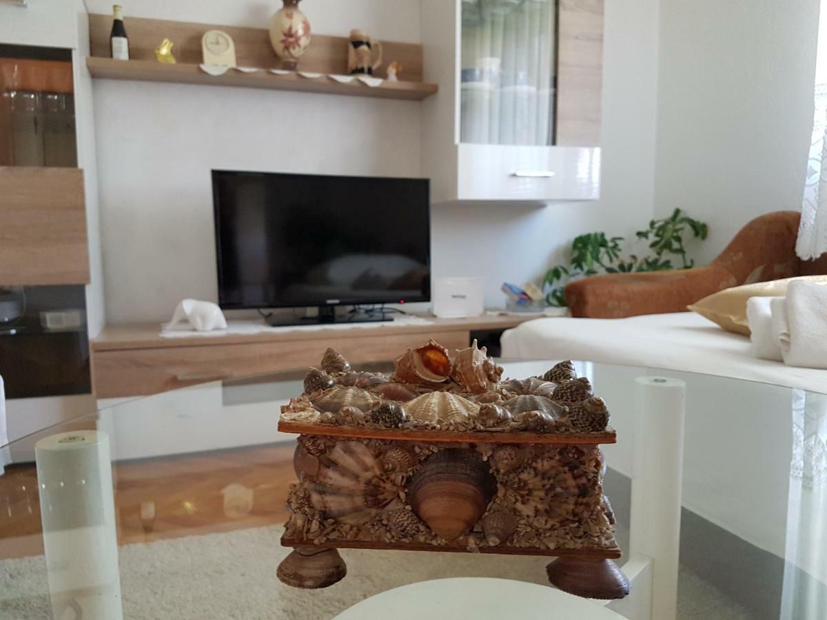Apartment Marija&Iko Trogir Bagian luar foto